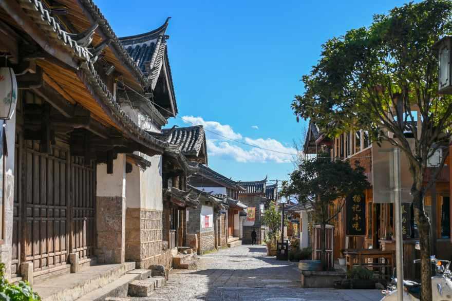 包头市石拐区总工会开展2024年“两节”送温暖活动